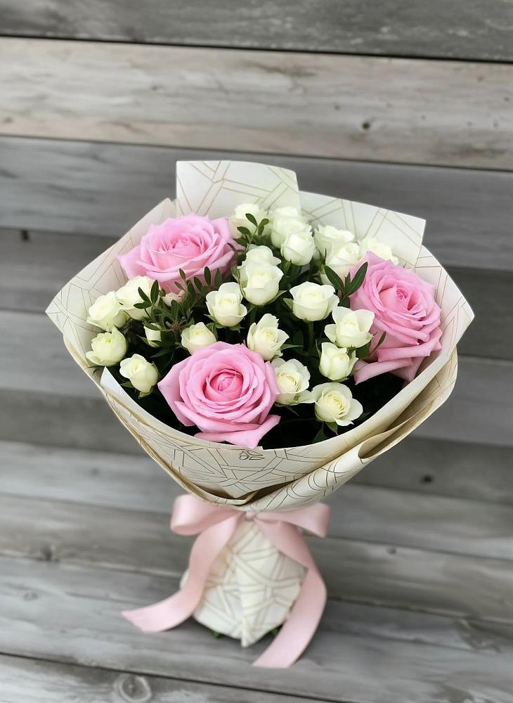Букет цветов из: Розы в Мяундже