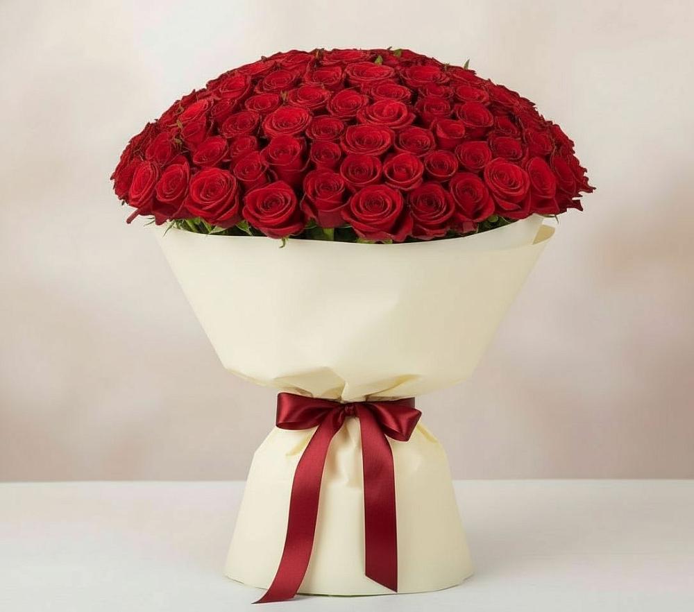 Букет 101 Красная роза Милано в Мяундже