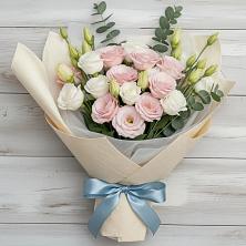 Букет цветов из:  Лизиантусы в Мяундже