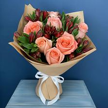 Букет цветов из:  Розы и Альстромерии в Мяундже