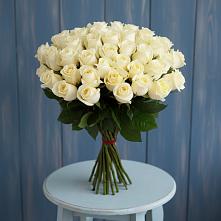 Букет 51 Белая роза Эдлесс Лав в Мяундже