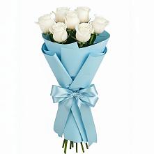 Букет 7 белых роз Проуд в Мяундже